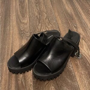 Madden Girl Black Chunky Leather Slide Sandals